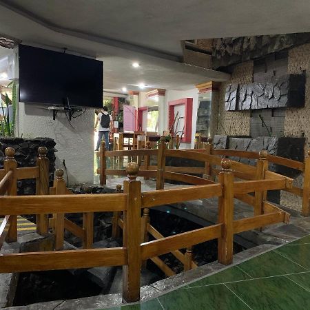 Hotel Alameda Orizaba  Buitenkant foto