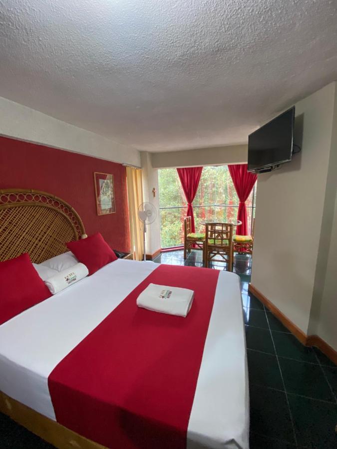 Hotel Alameda Orizaba  Buitenkant foto