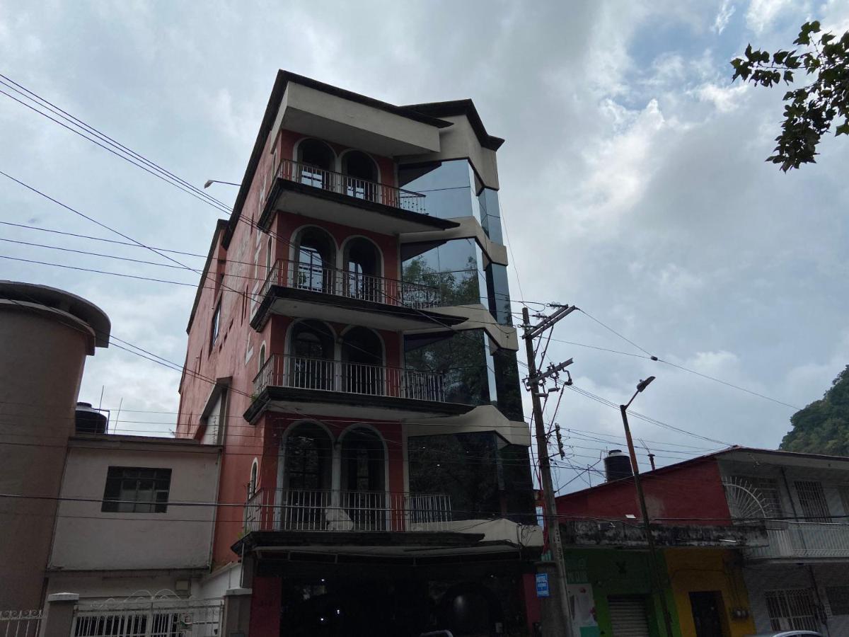 Hotel Alameda Orizaba  Buitenkant foto